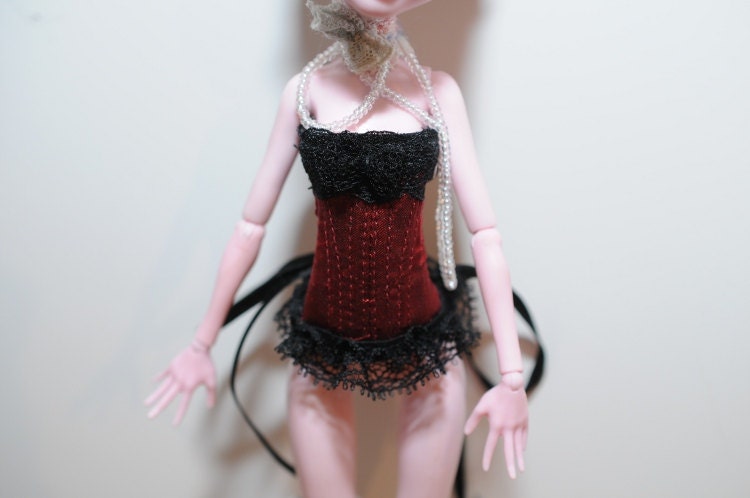 Deep Red for Monster High