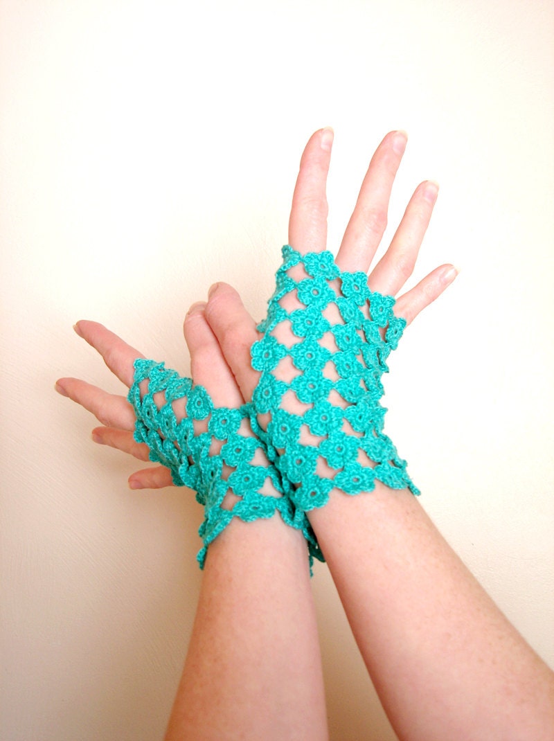 Tiny Flowered Fingerless Gloves in Romantic Green Turquoise