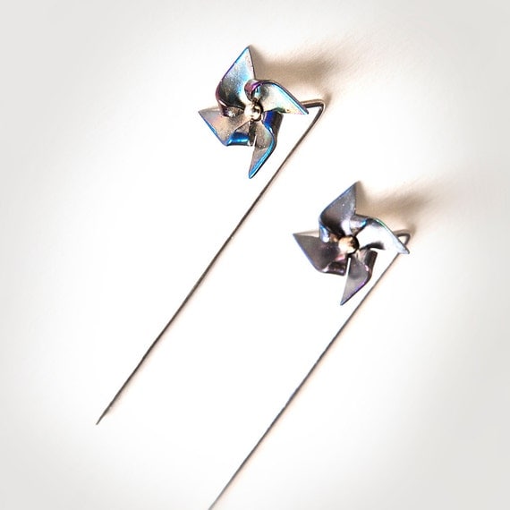 Pinwheel earrings, earring minimal modern.
