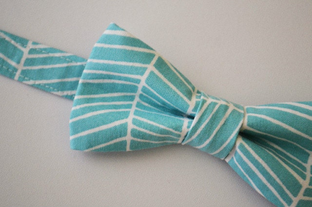 Mens Bowtie- Turquoise and White Herringbone