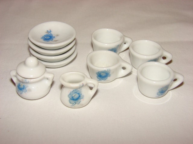 tiny tea set