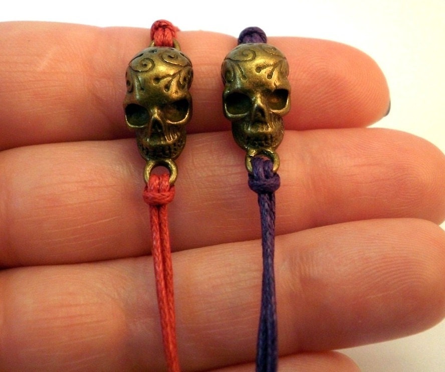 Brass Sugar Skull Men and Women Bracelet on Cotton Thread in many colors, one piece - SoBad Collection Bijotti&Ciciotti