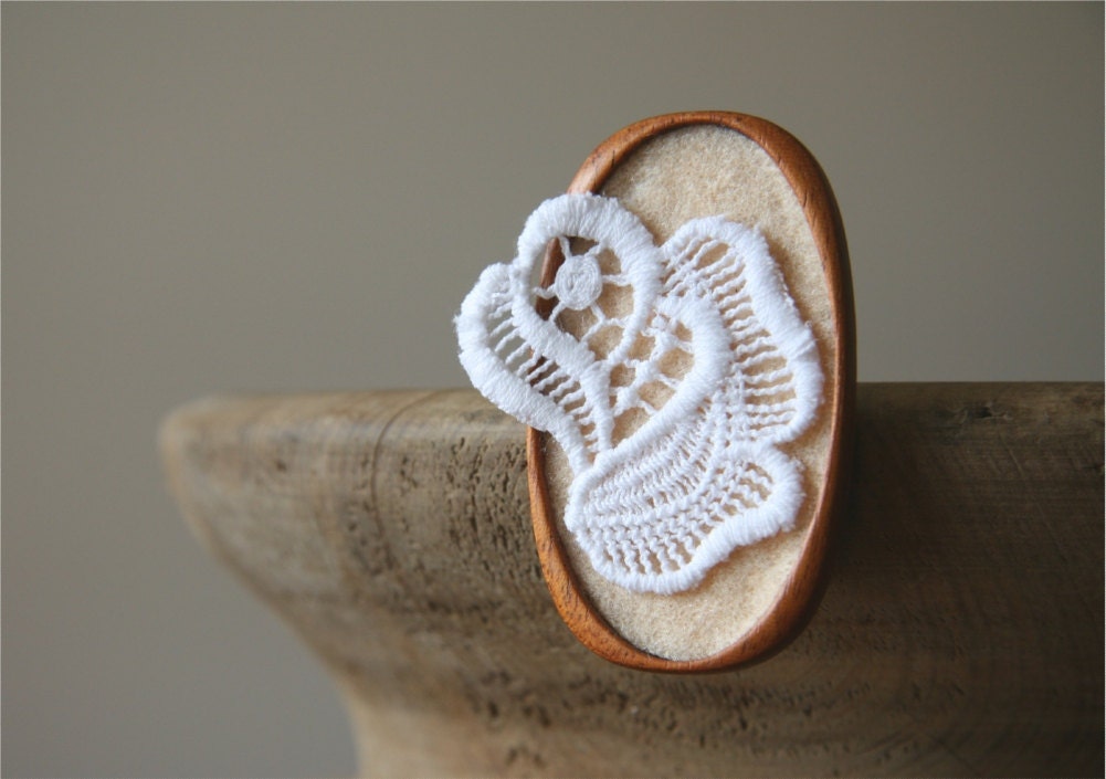 White Vintage Lace Flower on Soft Peach Felt Wooden Brooch Large, Mahogany and Lace Series