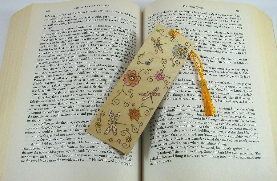 Dragonfly Bookmark - Wood Pyrography - Flowers and Dragonflies