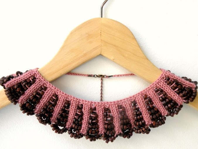 Hand Knit Necklace, Dusty Rose Collar with Brown Wooden Beaded