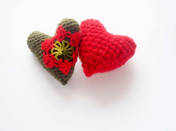 Green crocheted heart pincushion with red crochet lace aplique / pin cushion