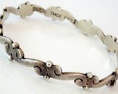 Vintage Victoria Taxco 980 Silver Bangle Bracelet