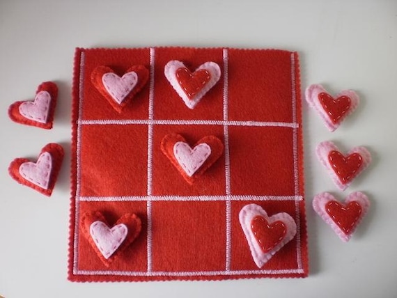 Hearts Tic Tac Toe Game Set - Kids Valentine gift - Ready to Ship