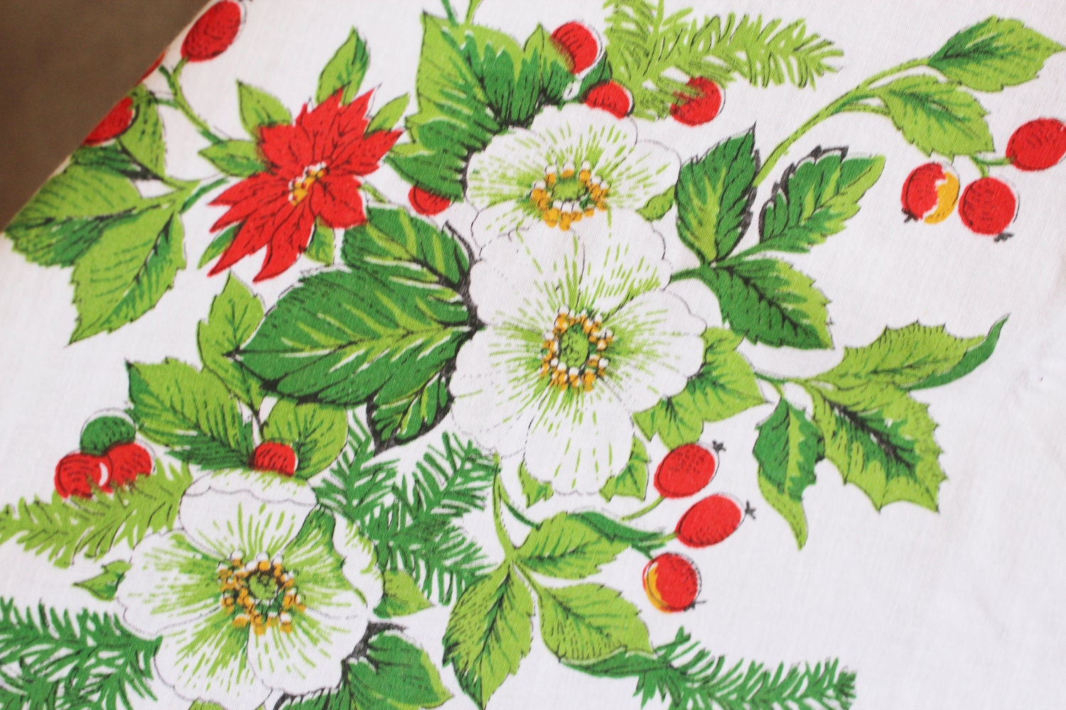 Vintage Christmas Large Oval Tablecloth