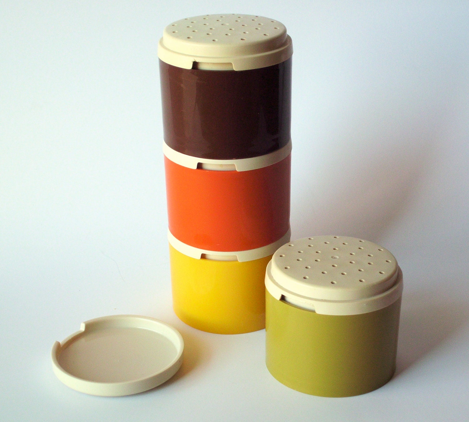 tupperware-stackable-spice-containers-by-poorlittlerobin-on-etsy