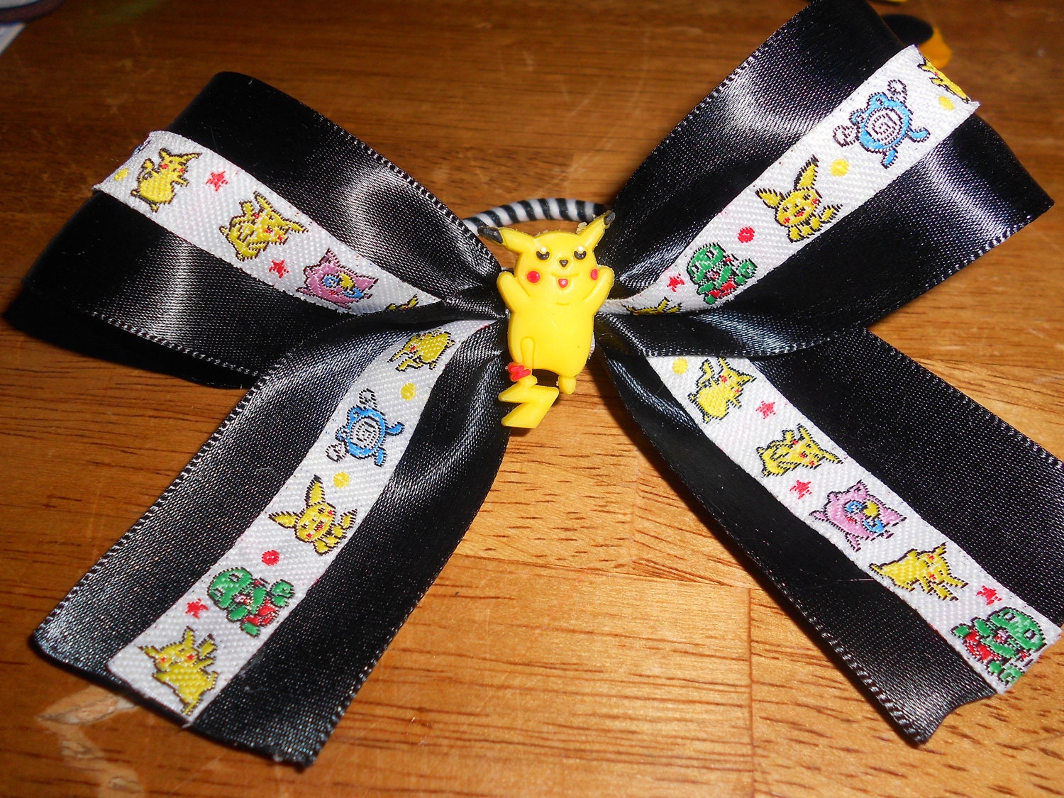 Pikachu Bow