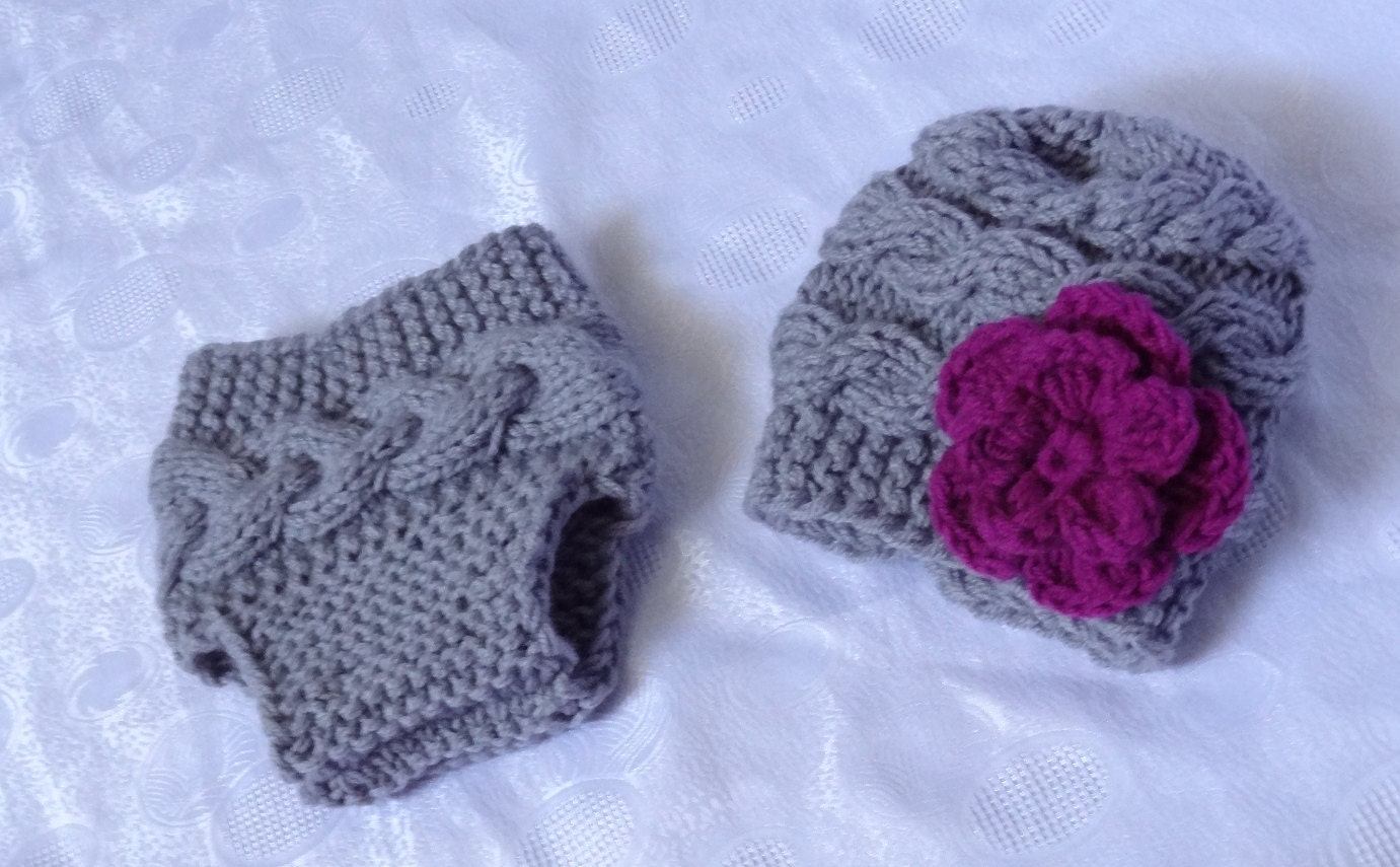 Set knit cable hat and diaper cover / Newborn Knit Diaper Cover / Baby Girl Diaper Cover /  Boy's Diaper Cover / Infant shorts / Baby Shorts