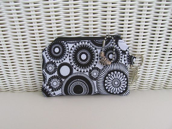 Coin Purse / Change Purse / Black & White Change Purse