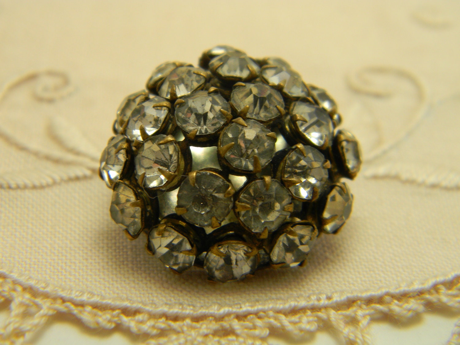 Vintage domed rhinestone brooch c clasp by VogelHausVintage
