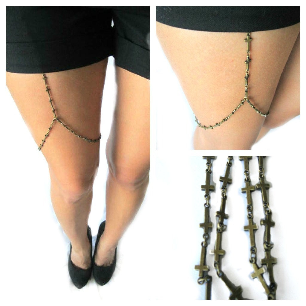 Items similar to Leg Jewelry on Etsy