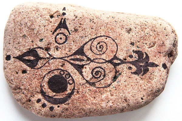 Meditation Stone. Painted Mandala in Black Ink. Nature Inspired. Relax Quiet your Mind Contemplate get Inspired Unwind TAGT team