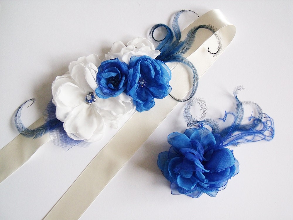 Bridal Sash - Blue and Ivory Bridal Sash -  Ivory and Blue Wedding Sash - Wedding Belt - Bridal Flower Belt - Bridal Flower Sash