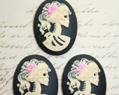 Skeleton Cameo Cabs - 3 pieces  - Day Of The Dead Ladies WITH BOWS