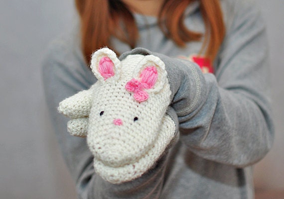 Gift FOR KIDS Bunny MITTENS Gloves Children Toddler Wool Crochet Autumn Fall Winter Cold Days Cozy White Pink