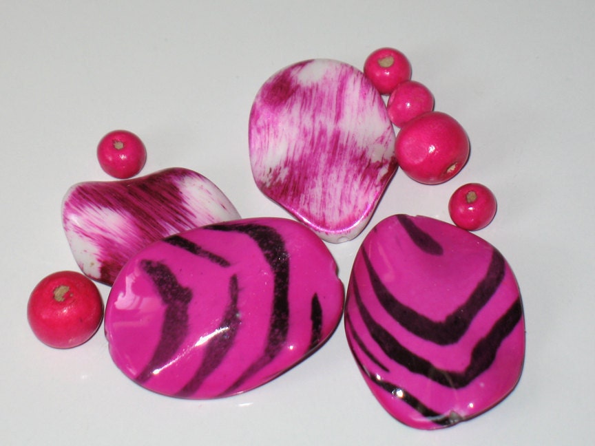 Hot Pink Zebra Mixed Acrylic Bead Lot