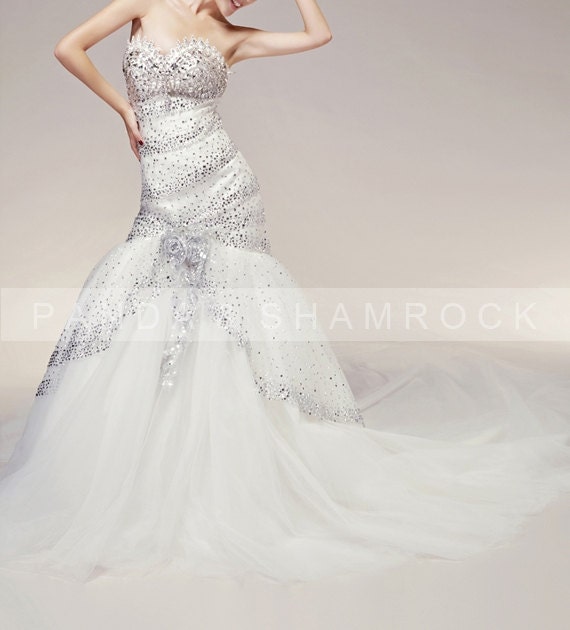 Luxury/wedding gown/bridal dress/fish tail/custom made/all size/beading/train/sweetheart neckline