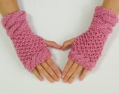 Pink Hand Knit Mittens, Accessories, Gift for Her, Handmade by PrincesaAnastasia