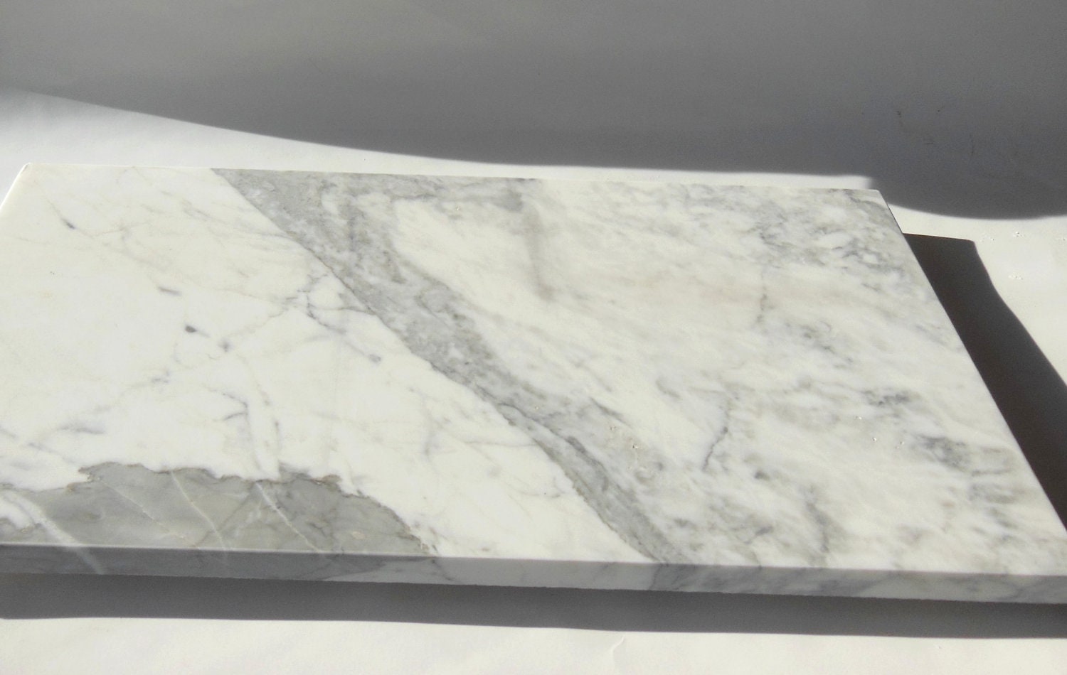 White Carrara Marble Coldstone - Cheeseboard - Serving Tray XXL
