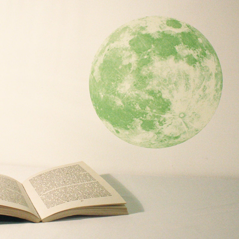 The Moonlight sticker /M-size, CLAIR DE LUNE (glow in the dark moon wall sticker - 21cm)