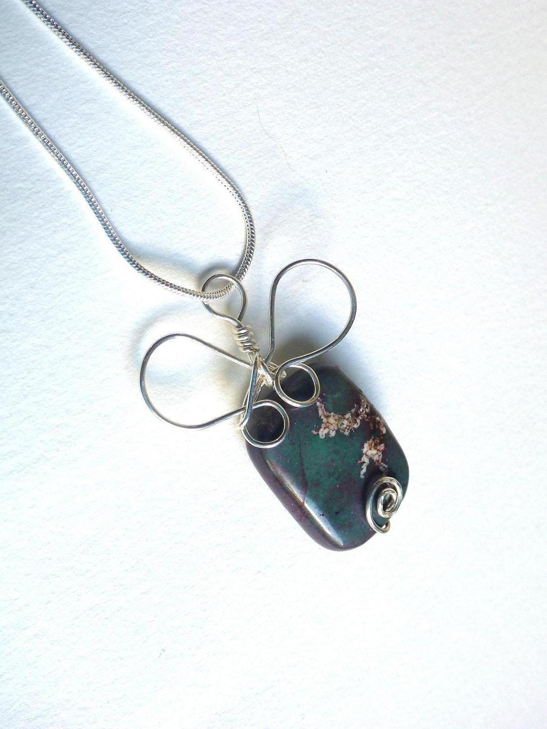 Wire wrapped gemstone pendant silver wired butterfly pendant purple gemstone pendant women fashion jewelry
