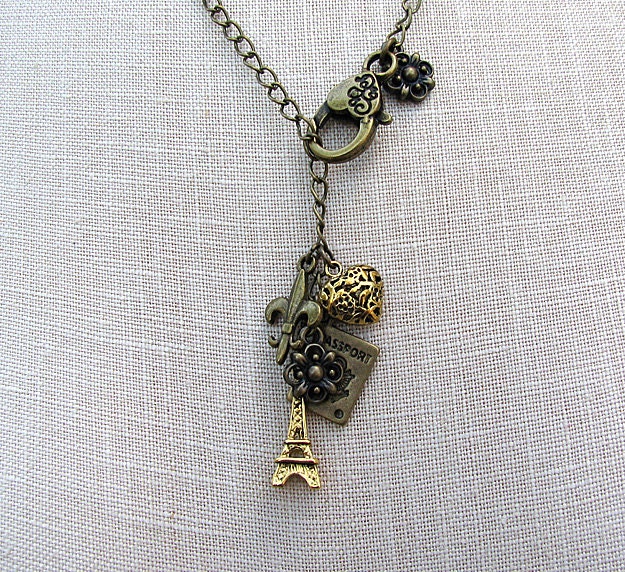 Romantic lariat necklace Heart & Eiffel tower charm necklace Vintage look antique brass chain necklace Single strand jewelry