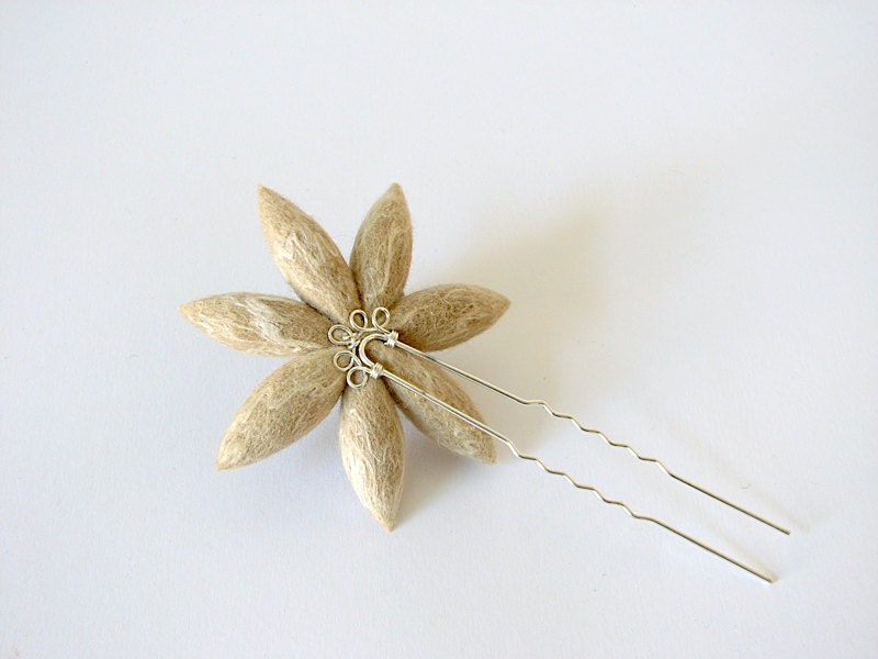 Flower Hair Pins, beige, everyday accessory