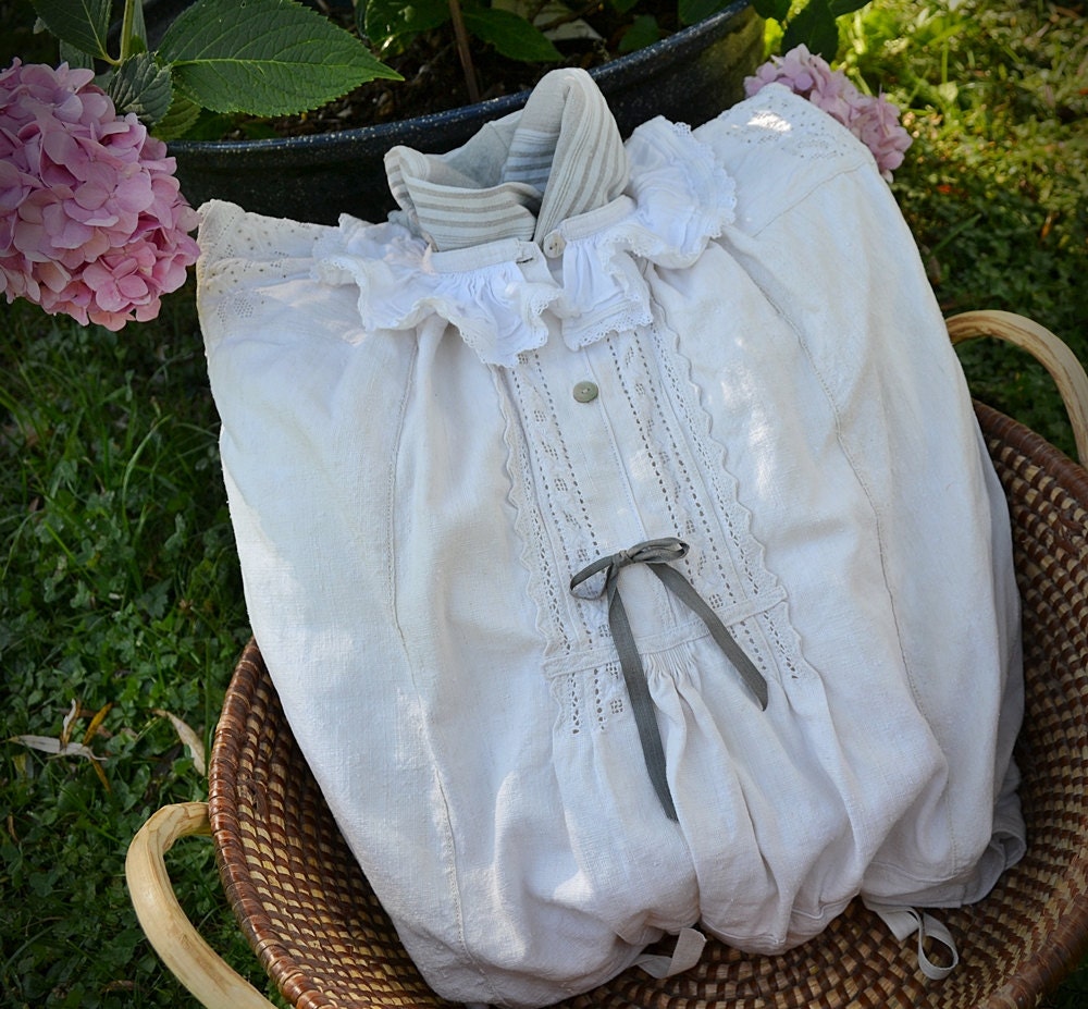 Cushion linen antique Transylvanian plain sewing, linen embroidery pillow wedding