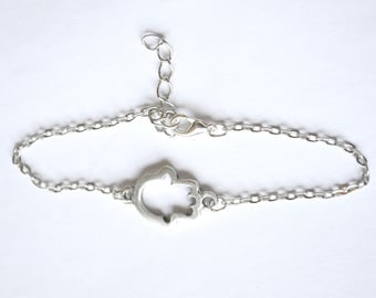 Silver Hamsa Bracelet - silver plated chain bracelet with a silver plated hamsa charm. Judaica bracelet, elegant delicate bracelet