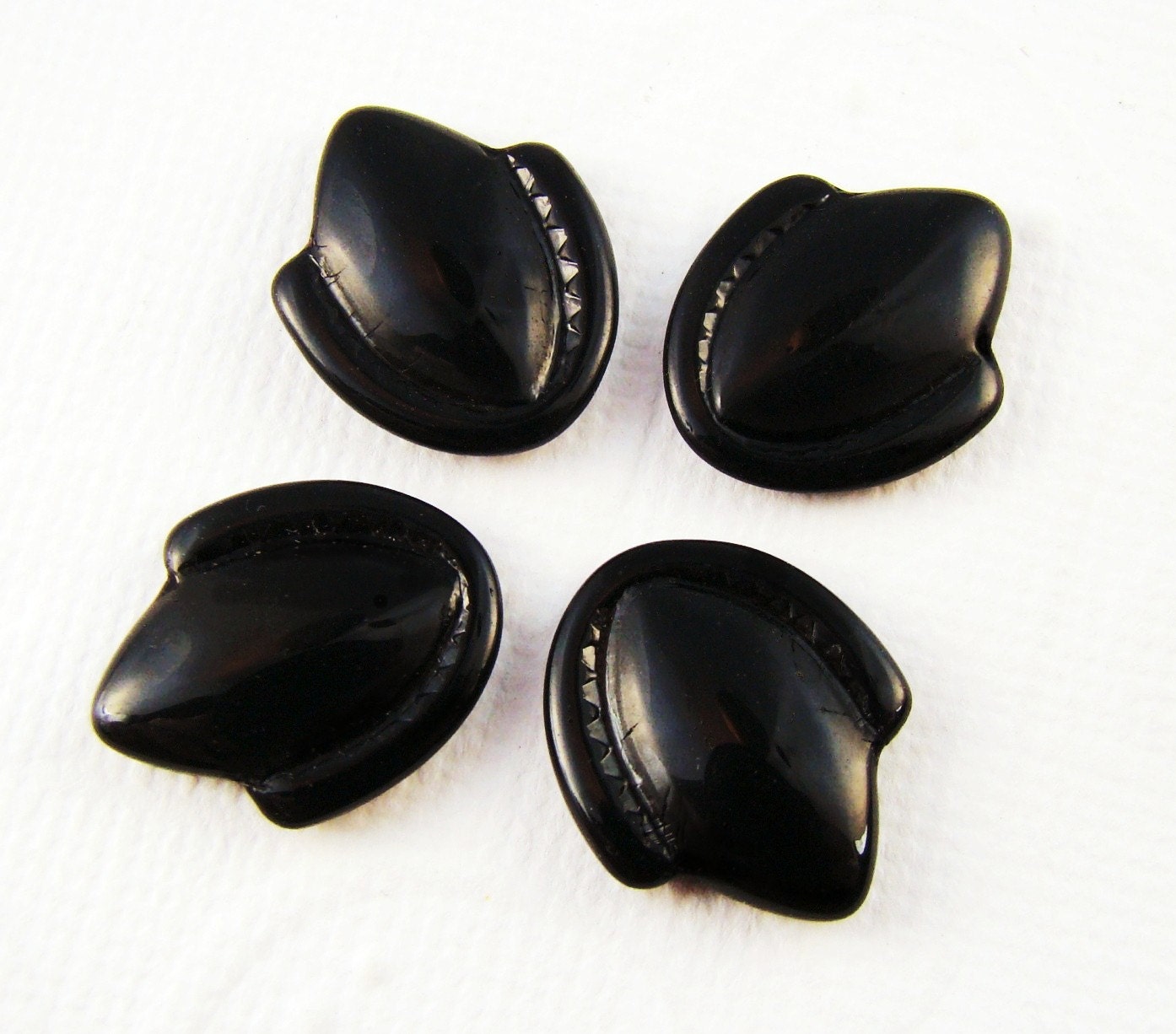 Vintage Opaque Jet Black Glass Petal Leaf Cabochons 16 x 13mm (4)