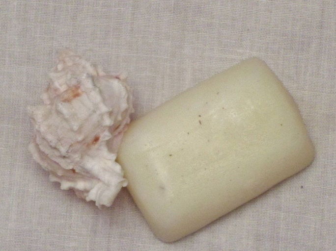 Honey-almond scented glycerin soap