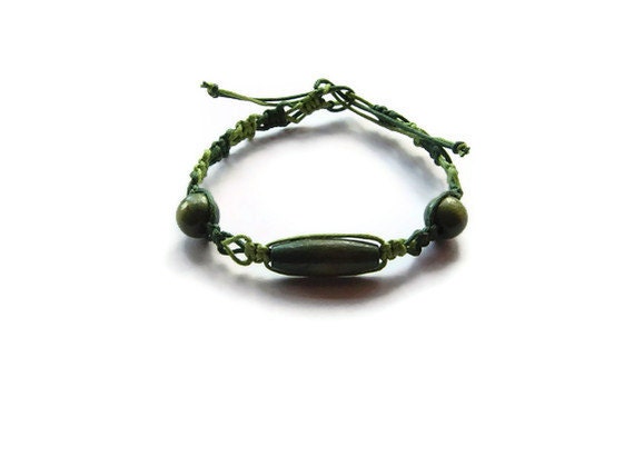 Men Bracelet, Gift for Him, Macrame Bracelet, Green, Unisex, OOAK