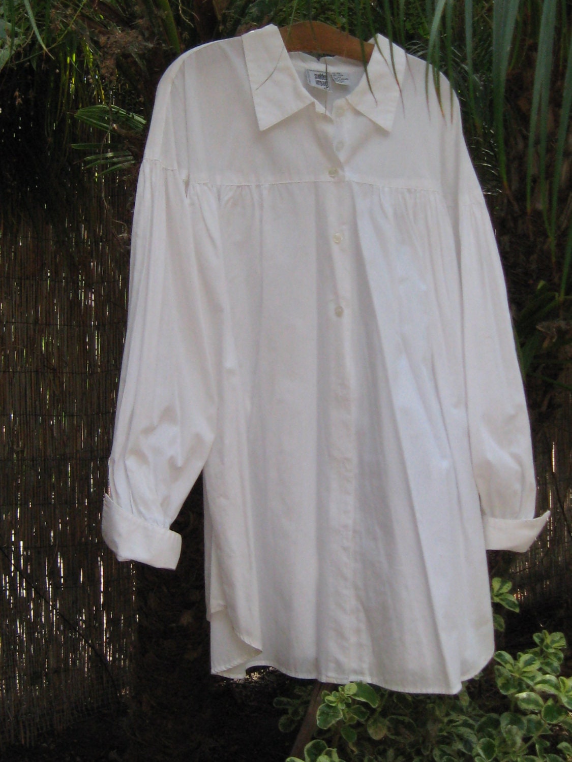 ARTIST SMOCK Ladies White Big Shirt Loose Top by PrettyOnYou
