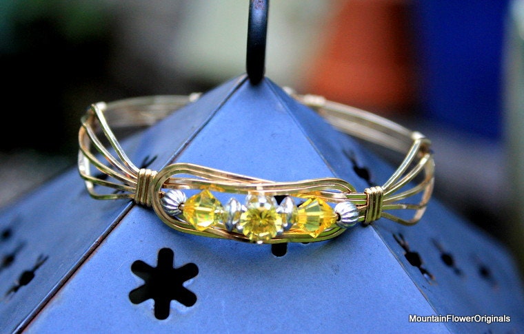 14kt Gold filled wire wrapped Reef Knot bracelet w/crystals