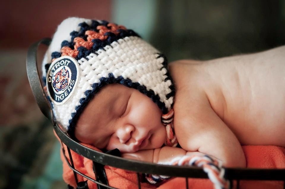 Handmade Newborn Detroit Tigers Baby Earflap Crochet Hat with 1960 Vintage Patch / Major League Baseball / Photo Prop / Item 104