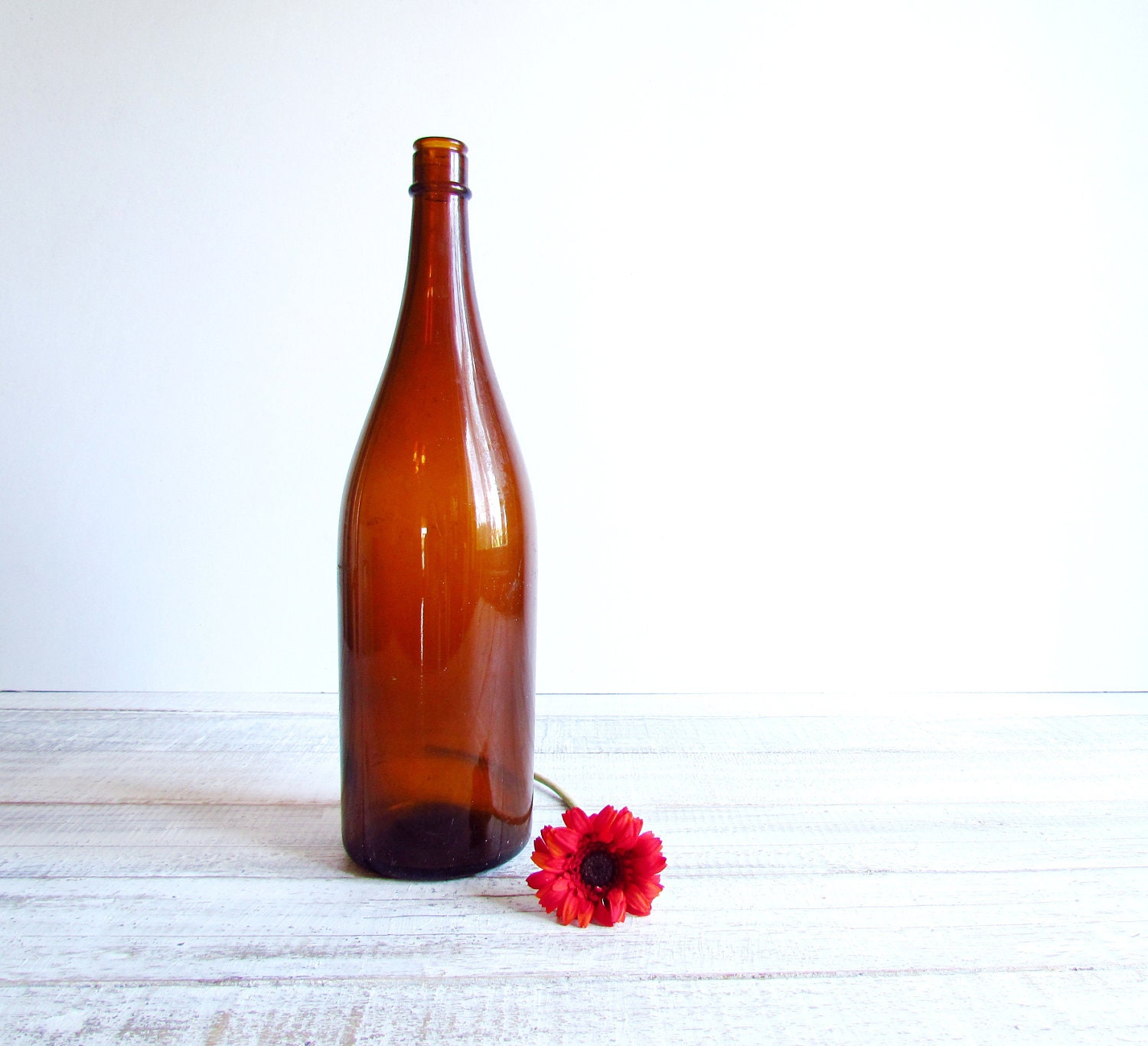 Large Vintage Dark-Amber / Brown Bottle