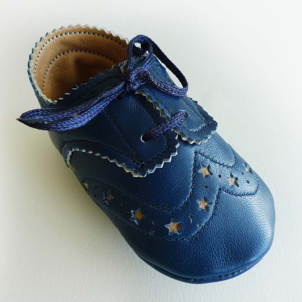 Blue baby boy leather dress crib shoes