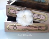 Ivory Bridal Flower Fascinator, Wedding Hair Accessory, Wedding Headpiece, Ivory Silk Organza Flower, Peacock Feather