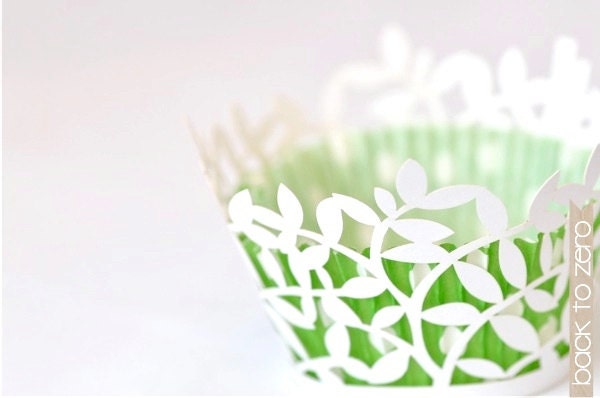 Laser Cut Lace Cupcake Wrappers - Leaves x 20