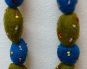 FELT NECKLACE fresh morning