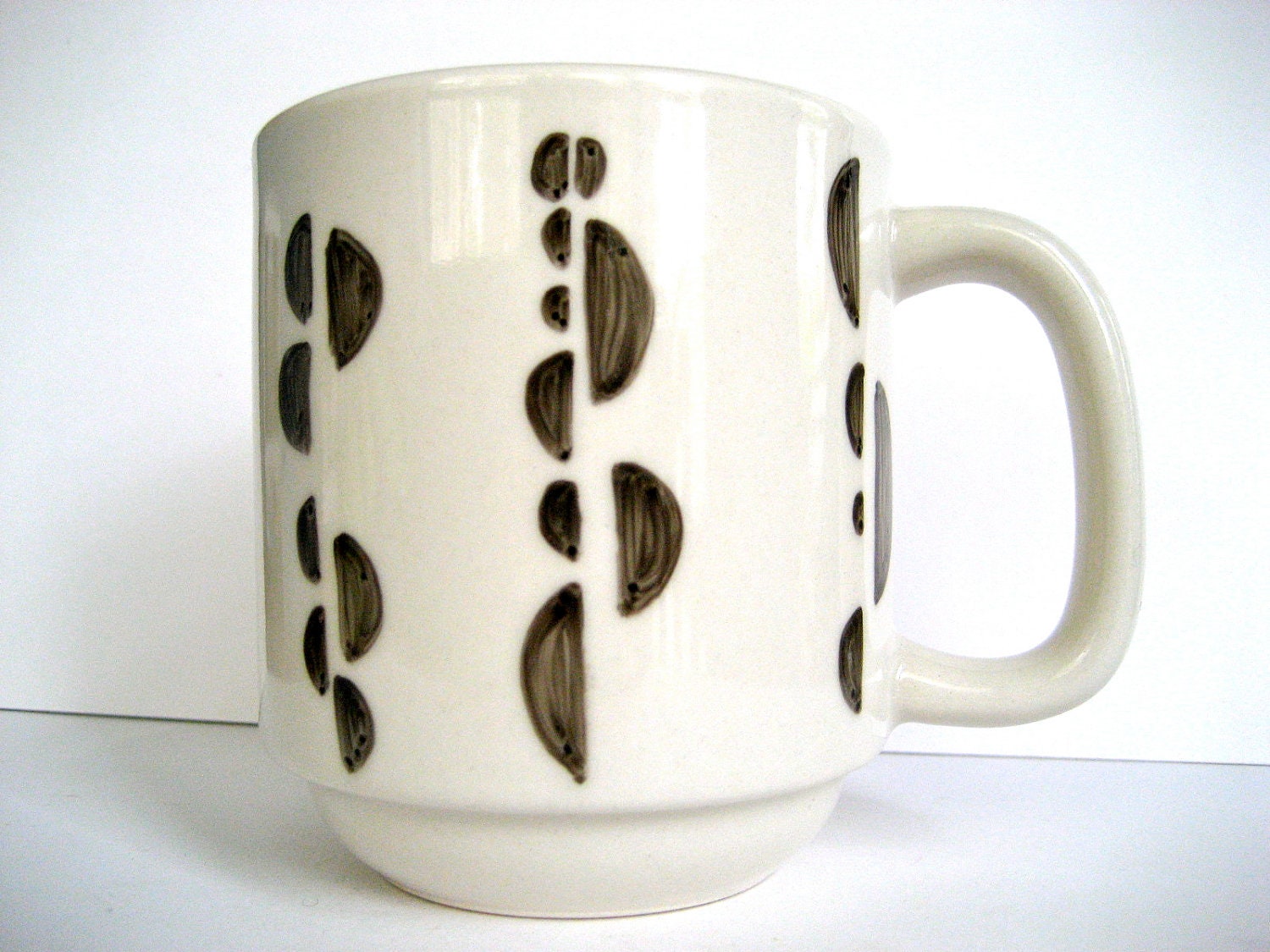 Half Circle Pattern Mug