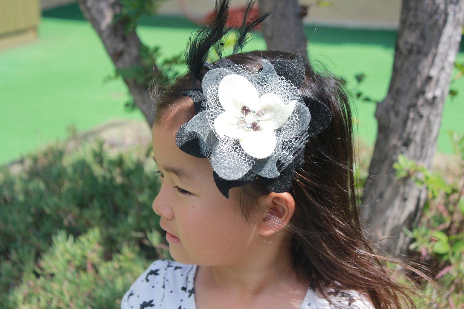 Handmade hair accessory Felt Flower Headband - Black&White/ Feather with Pearl in the middle Toddler to Adult sizes