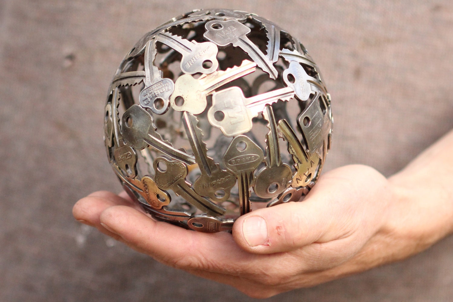 Small key ball, Key sphere, Metal sculpture ornament