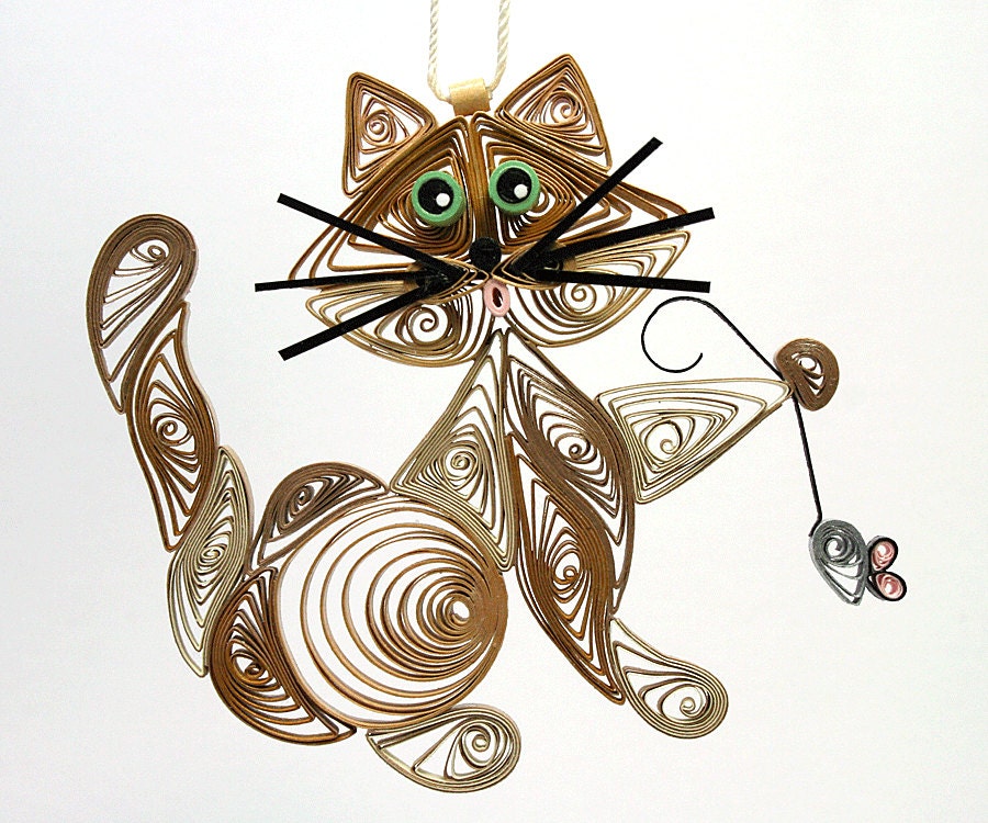 Quilled / Filigree Kitty Cat Hanging Ornament: Cappuccino Brown, Caribbean Green Colored Eyes with aTiny Gray Mouse Held in Paw