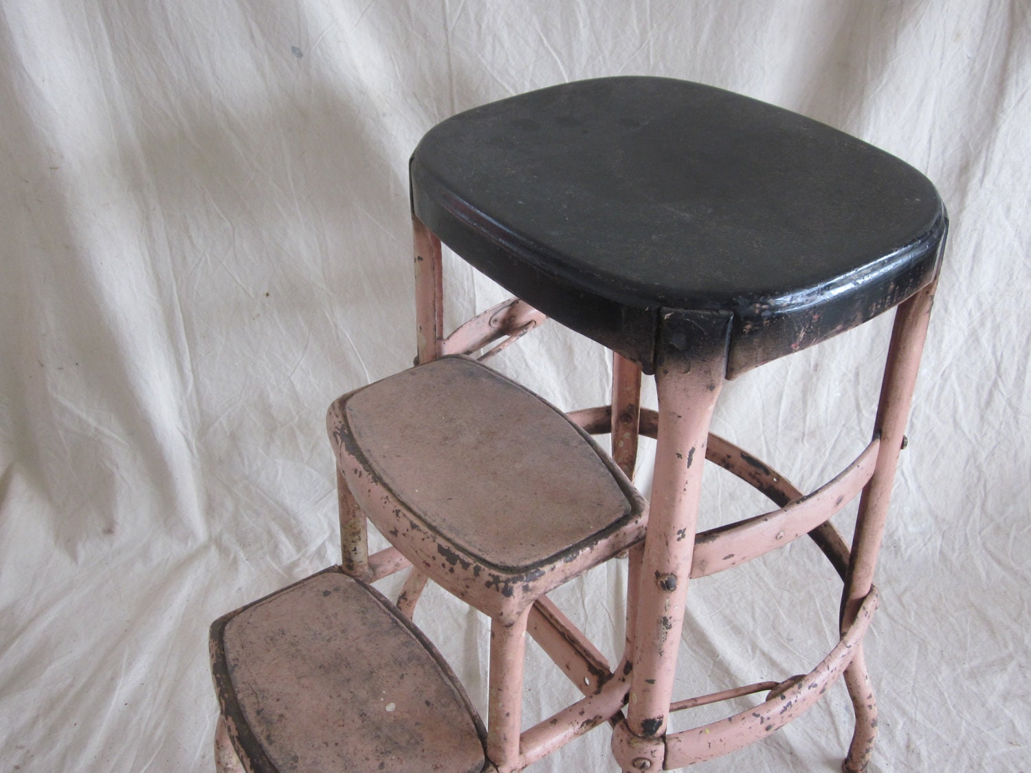 Vintage Cosco Metal Step Stool Ladder Pink By PickerRick