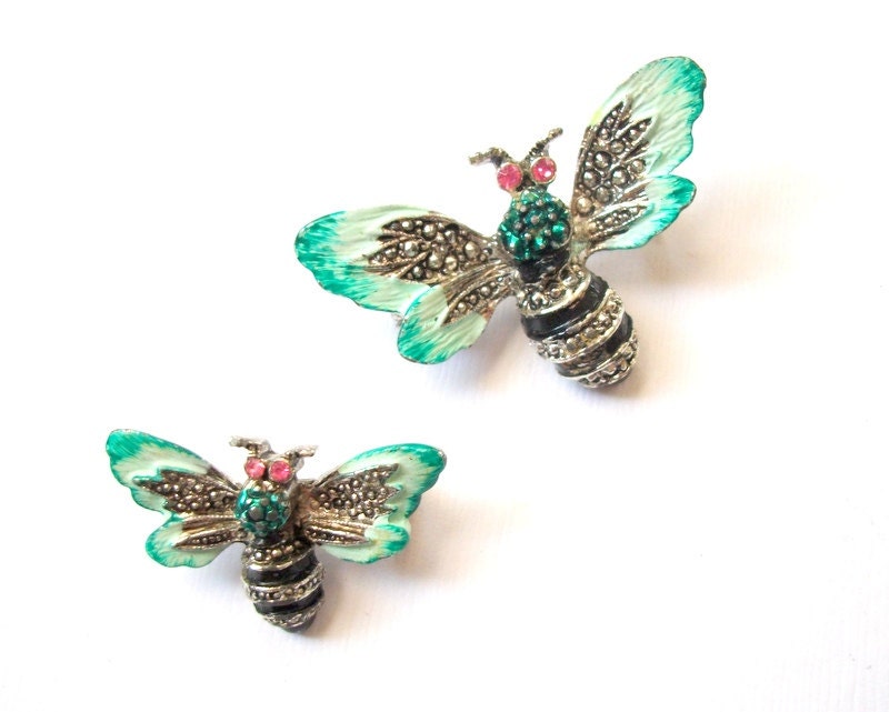 Unsigned Figural Animal Lot of Bumblebee Bee Wasp Hornet Pin Brooch Teal Green Black Gold Toned Unique Pin Vintage Brooch UnSigned Jewelry